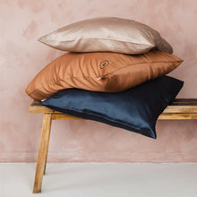 Afbeelding in Gallery-weergave laden, Bamboo Silk Kussensloop Silky Sand